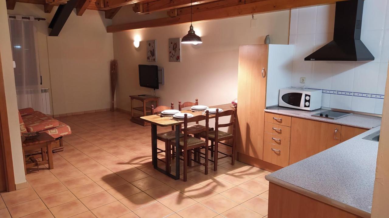 Baró Apartaments Beta מראה חיצוני תמונה